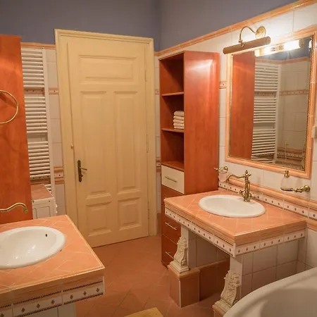 Bozic Apartment